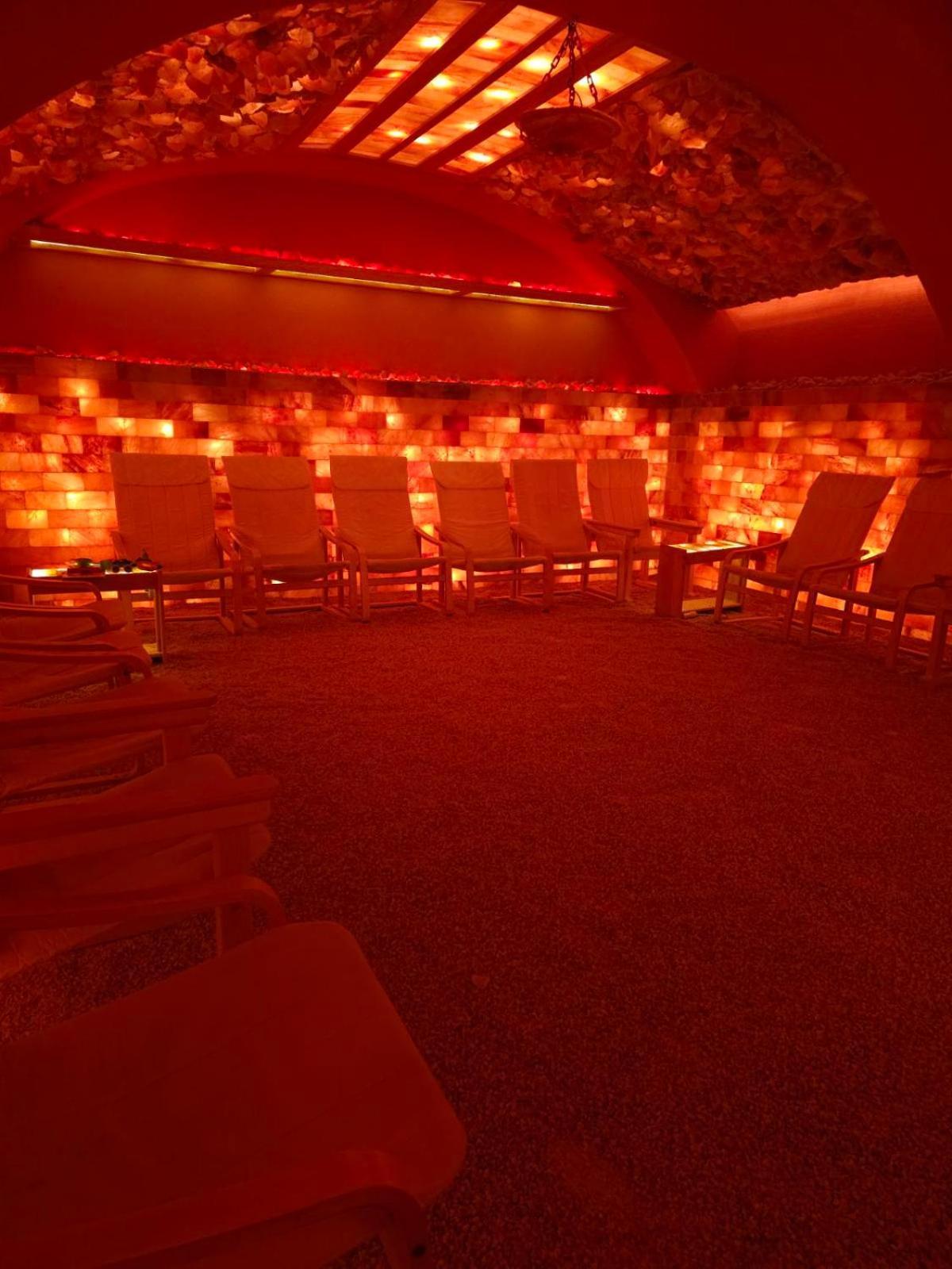 Fantastico Exlcusive Hotel Senta Extérieur photo